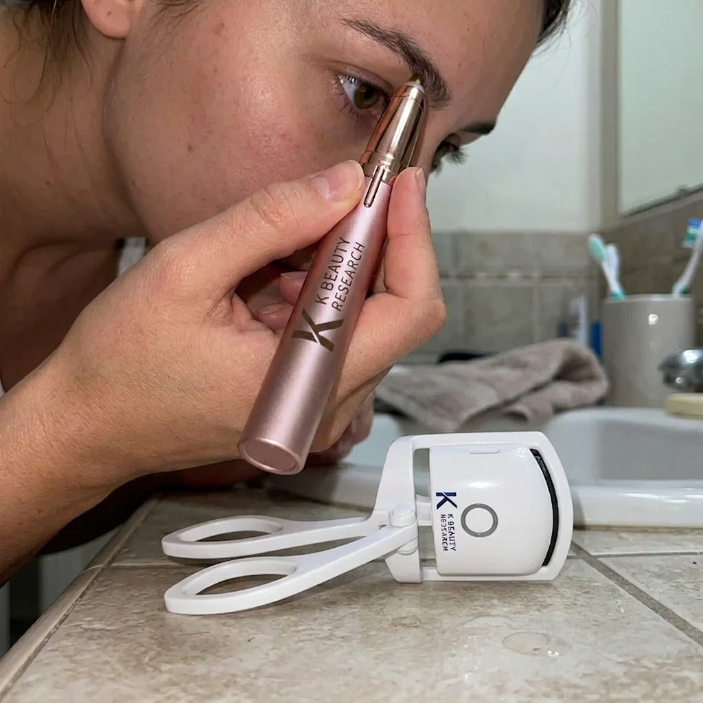 Eyelash Curler & Eyebrow Hair Trimmers Kit