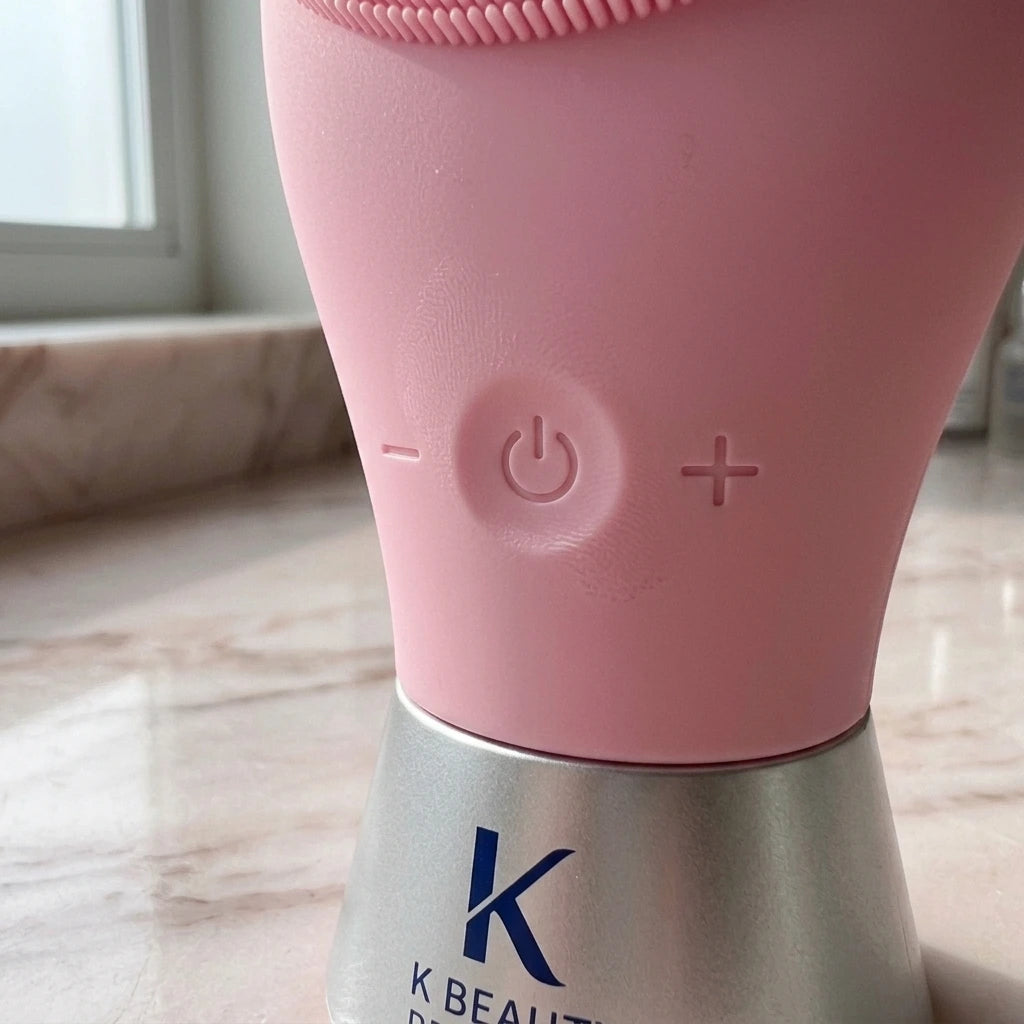 Rechargeable Silicone Face Scrubber