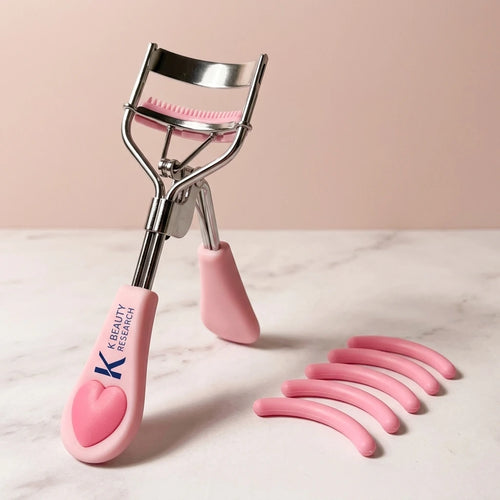 Stainless Steel Eyelash Curler with Built-in Comb Pinch Pain-Free