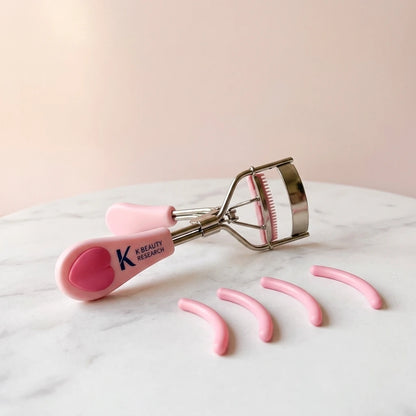Stainless Steel Eyelash Curler with Built-in Comb Pinch Pain-Free